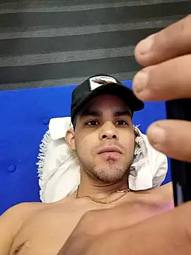 Snapshot of jhoi95 chatting on September 21, 2025, 4:06 am jhoi95 online show from September 21, 2025, 4:06 am