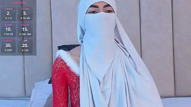 Snapshot of _Zahiira_ chatting on December 1, 2025, 11:55 am Zahiira online show from December 1, 2025, 11:55 am