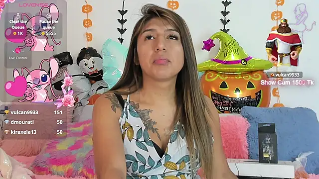 Ariana-Fernandez online show from October 10, 2025, 1:12 pm