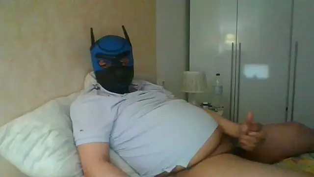 Snapshot of soumicuckold1 chatting on April 28, 2026, 10:03 pm soumicuckold1 online show from April 28, 2026, 10:03 pm