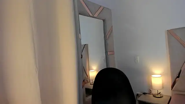 Snapshot of Mia_volkova chatting on November 4, 2025, 12:31 pm Mia volkova online show from November 4, 2025, 12:31 pm