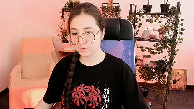 VirtuallVoyant online show from February 17, 2026, 6:44 am