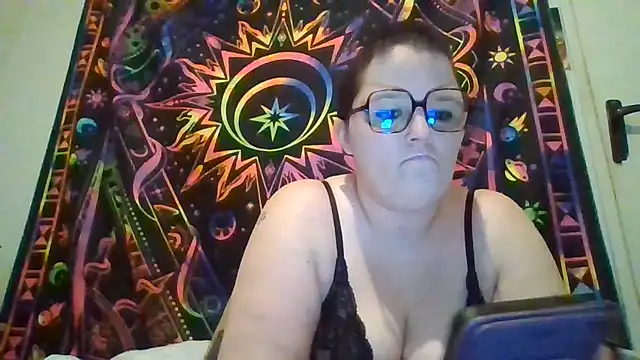 Snapshot of moulette7 chatting on March 28, 2026, 5:03 pm moulette7 online show from March 28, 2026, 5:03 pm