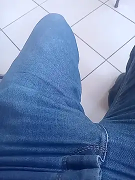 Snapshot of svvagesexyy chatting on November 29, 2025, 7:41 am svvagesexyy online show from November 29, 2025, 7:41 am