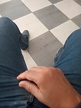 Snapshot of svvagesexyy chatting on November 16, 2025, 8:30 am svvagesexyy online show from November 16, 2025, 8:30 am