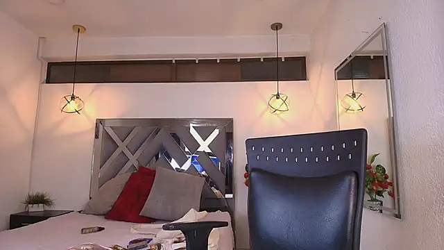 Rossi ss1 online show from April 7, 2026, 3:08 am