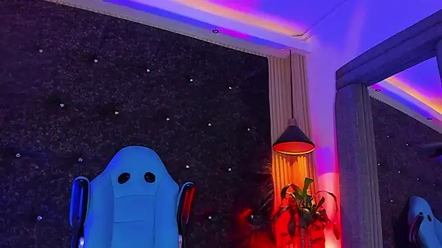 hot alpha boys online show from September 8, 2025, 7:46 pm