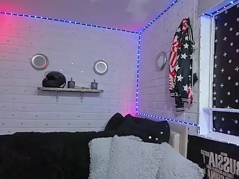 Snapshot of AdanXanders chatting on November 23, 2025, 3:38 am AdanXanders online show from November 23, 2025, 3:38 am