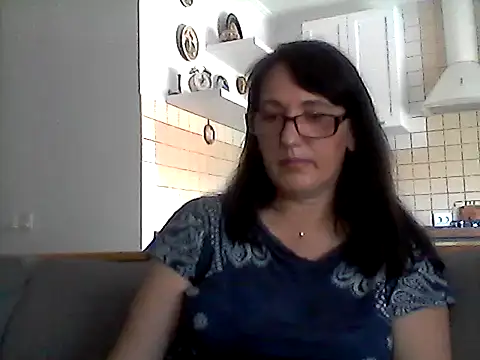 Snapshot of Elena48324 chatting on June 22, 2026, 10:01 am Elena48324 online show from June 22, 2026, 10:01 am
