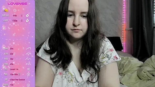 Snapshot of alice_allens chatting on November 24, 2025, 11:54 am alice allens online show from November 24, 2025, 11:54 am