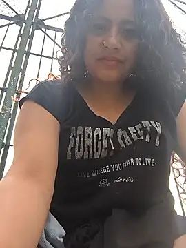 Yaya watson online show from December 19, 2025, 6:32 pm