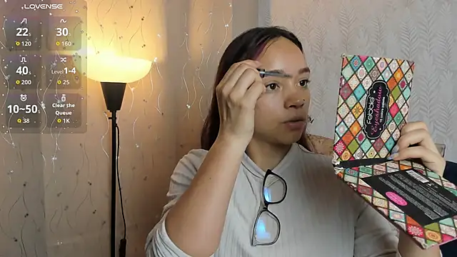 Snapshot of Dafne_Mel chatting on June 5, 2026, 4:13 pm Dafne Mel online show from June 5, 2026, 4:13 pm
