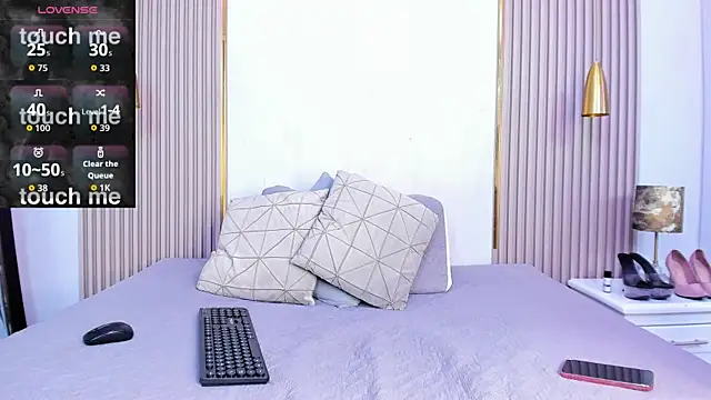 Snapshot of Skylar_Smith_ chatting on January 10, 2026, 12:55 pm Skylar Smith online show from January 10, 2026, 12:55 pm