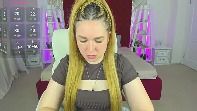 Sofii darling online show from April 10, 2026, 4:36 pm