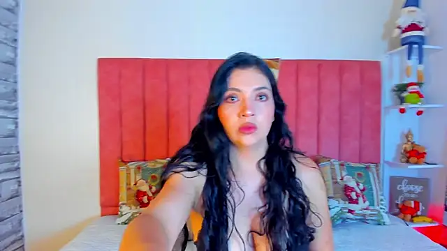 ashley Olsen online show from November 20, 2025, 3:18 am