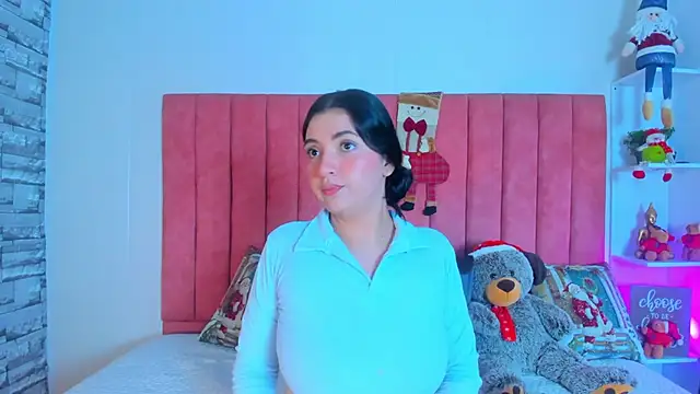 ashley Olsen online show from November 29, 2025, 3:17 am