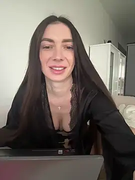 AmandaStoun online show from December 15, 2025, 12:11 pm