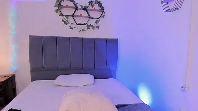 Ambar gh1 online show from December 19, 2025, 7:49 pm