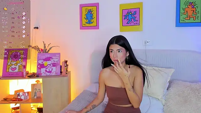 AprilAddams  online show from November 4, 2025, 9:51 pm