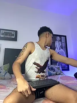 Luke Stone online show from November 21, 2025, 7:02 pm