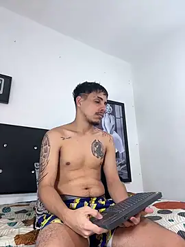 Snapshot of Luke_Stone chatting on March 1, 2026, 7:14 pm Luke Stone online show from March 1, 2026, 7:14 pm