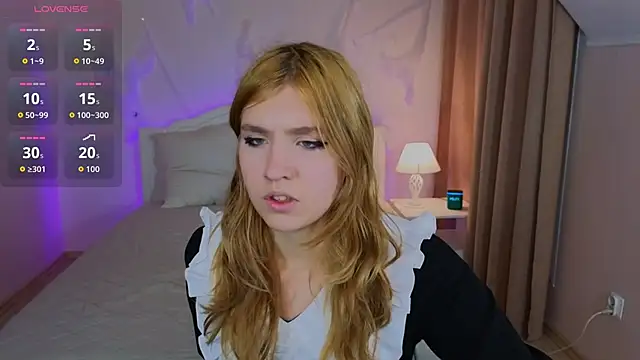 Snapshot of Iris_Rain chatting on October 28, 2025, 10:25 am Iris Rain online show from October 28, 2025, 10:25 am