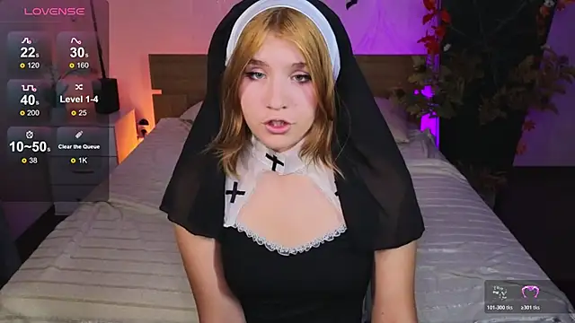 Snapshot of Iris_Rain chatting on October 20, 2025, 9:43 am Iris Rain online show from October 20, 2025, 9:43 am