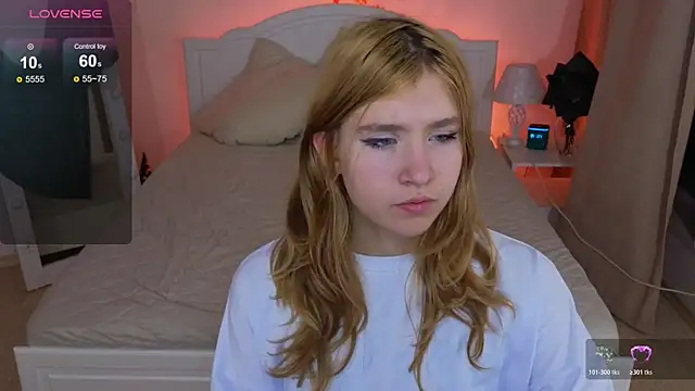 Snapshot of Iris_Rain chatting on November 1, 2025, 10:20 am Iris Rain online show from November 1, 2025, 10:20 am