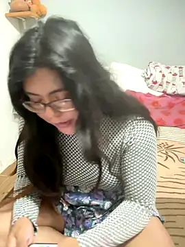 Snapshot of karysweetbeaury chatting on January 6, 2026, 1:20 am karysweetbeaury online show from January 6, 2026, 1:20 am