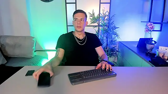 Dustin Sonne online show from April 3, 2026, 3:35 am