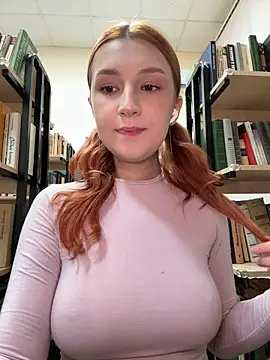 katexxxx online show from April 5, 2026, 6:14 pm