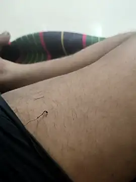 desiboyarya online show from November 26, 2025, 9:42 am