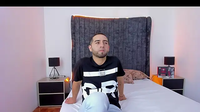 Snapshot of Lushian_ chatting on November 14, 2025, 2:54 pm Lushian online show from November 14, 2025, 2:54 pm