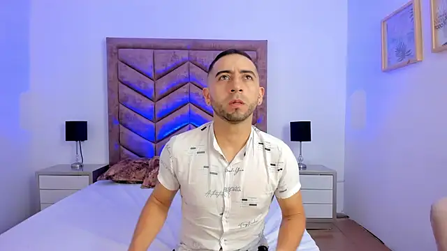 Snapshot of Lushian_ chatting on November 15, 2025, 3:38 pm Lushian online show from November 15, 2025, 3:38 pm