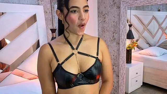 Snapshot of Saara_evans_ chatting on September 8, 2025, 8:08 pm Saara evans online show from September 8, 2025, 8:08 pm