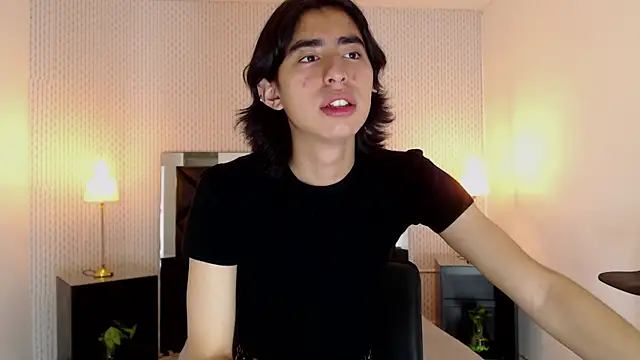 Snapshot of ryo_light chatting on September 23, 2025, 8:38 pm ryo light online show from September 23, 2025, 8:38 pm