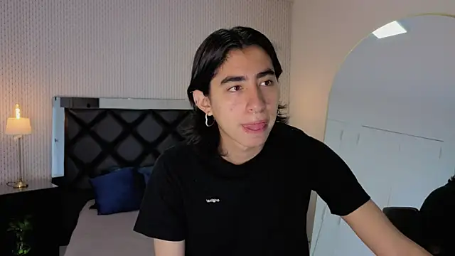 Snapshot of ryo_light chatting on September 29, 2025, 8:36 pm ryo light online show from September 29, 2025, 8:36 pm