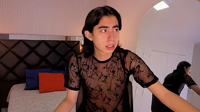 Snapshot of ryo_light chatting on October 22, 2025, 6:07 pm ryo light online show from October 22, 2025, 6:07 pm