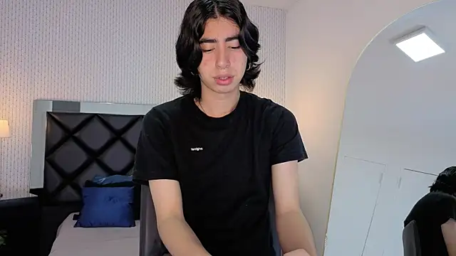 Snapshot of ryo_light chatting on September 28, 2025, 8:38 pm ryo light online show from September 28, 2025, 8:38 pm