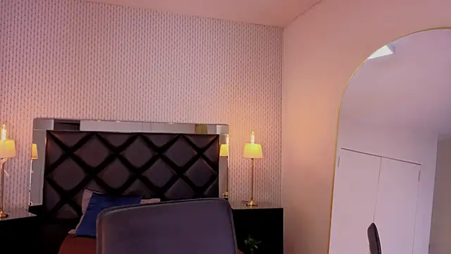 Snapshot of ryo_light chatting on October 9, 2025, 10:54 pm ryo light online show from October 9, 2025, 10:54 pm