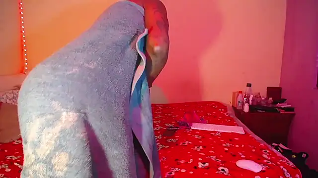 pink 7777 online show from October 26, 2025, 12:55 am