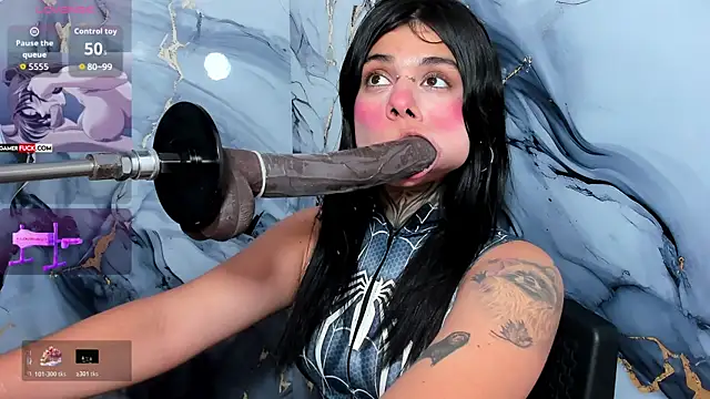 Emily Evo online show from October 24, 2025, 7:57 pm