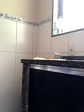 Snapshot of MusaAyla chatting on December 3, 2025, 1:21 pm MusaAyla online show from December 3, 2025, 1:21 pm