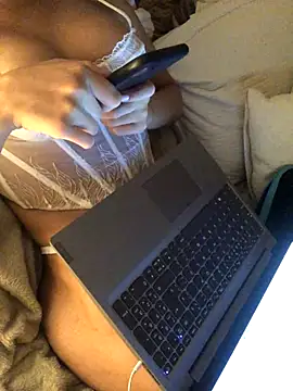 Snapshot of MusaAyla chatting on November 29, 2025, 1:28 am MusaAyla online show from November 29, 2025, 1:28 am