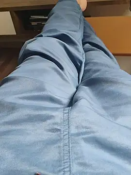 Snapshot of LeoMaduroSP chatting on November 2, 2025, 2:55 pm LeoMaduroSP online show from November 2, 2025, 2:55 pm