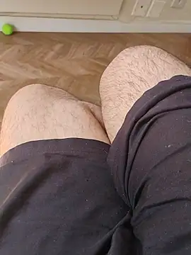 Snapshot of LeoMaduroSP chatting on November 11, 2025, 1:06 pm LeoMaduroSP online show from November 11, 2025, 1:06 pm