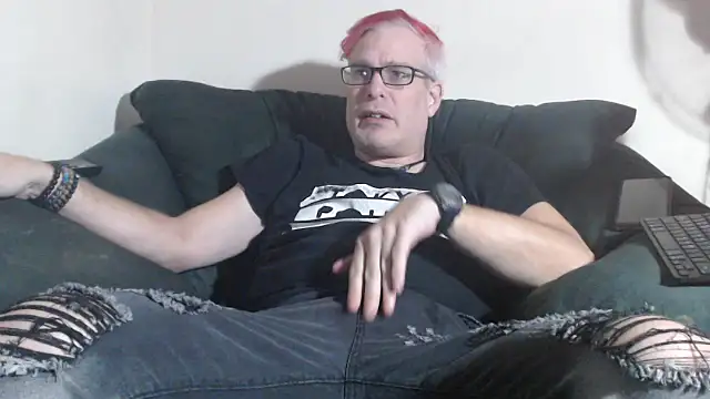 Snapshot of nerdy6 chatting on December 3, 2025, 12:23 am nerdy6 online show from December 3, 2025, 12:23 am