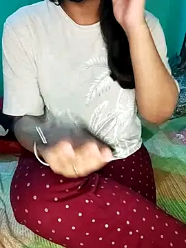 Snapshot of Arshii chatting on September 13, 2025, 7:14 pm Arshii online show from September 13, 2025, 7:14 pm