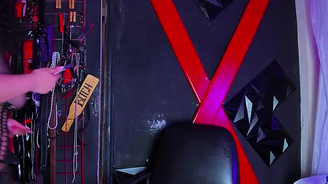 ivonne diaz1 online show from May 25, 2026, 7:34 pm