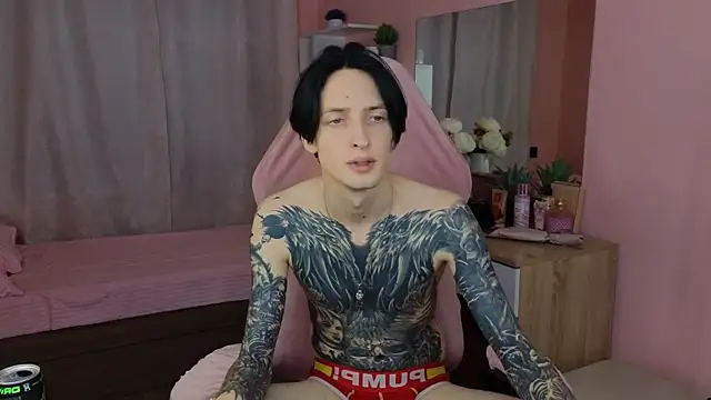 Snapshot of Martin_Jin chatting on December 3, 2025, 12:59 pm Martin Jin online show from December 3, 2025, 12:59 pm